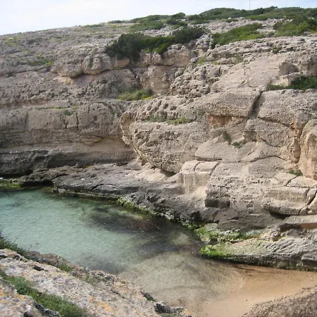 Precioso Al Lado De Bonita Cala
